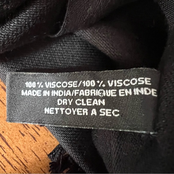 Jones New York 100% Viscose Silky Scarf Pashmina Shawl Lot Of 3 Red Black Cream - Picture 9 of 9